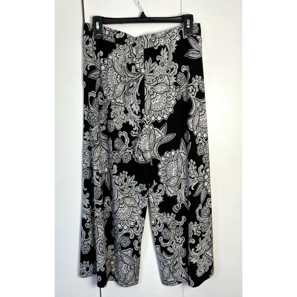 Susan Graver Floral Liquid Knit Cropped Wide Leg Pants In Black Size XS - Picture 7 of 7
